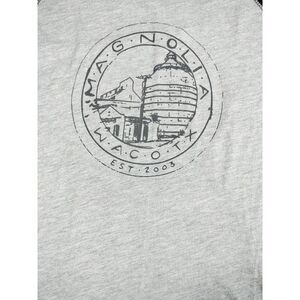 Magnolia T Shirt‎ Youth Unisex Med Gray Waco TX Chip Joanna Gaines Fixer Upper